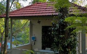 Alphineglow Hotel